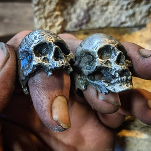 Decayed Skull Ring