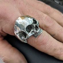 Load image into Gallery viewer, Sinister Heavy Metal Skull Ring