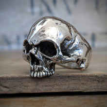 Load image into Gallery viewer, Sinister Heavy Metal Skull Ring